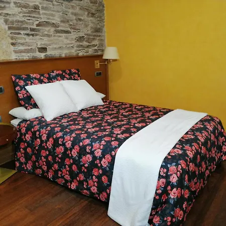 Casa Pardo Rural House * لوغو