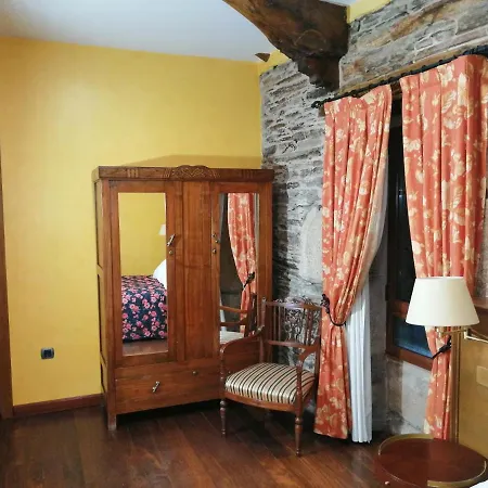 منزل ريفي Casa Pardo Rural House *